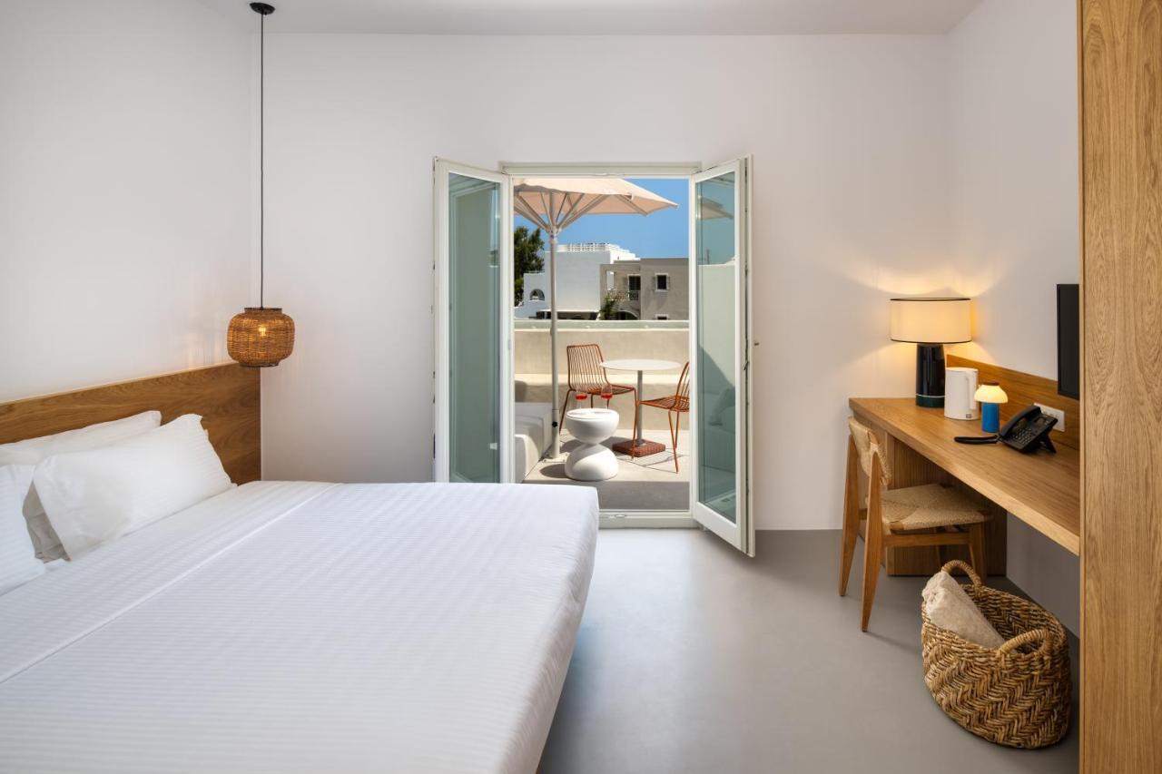 Viva Nove Suites Kamári Zewnętrze zdjęcie